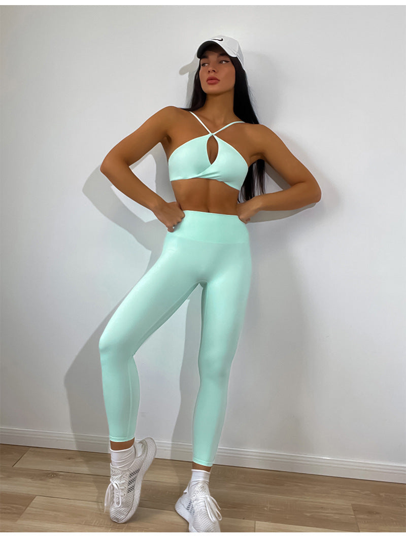 Yoga Clothes Women Fashionable Sexy Twisted Bra Irregular Asymmetric Hip Lifting Pleated Trousers Yoga Suit
